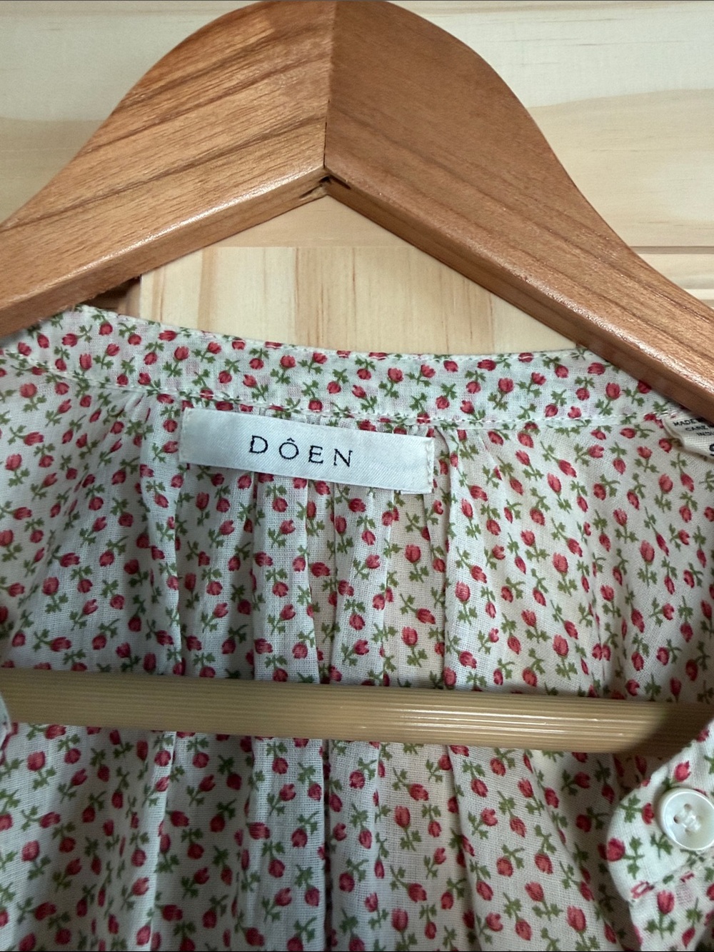 Doen Blouse - Picture 2 of 6